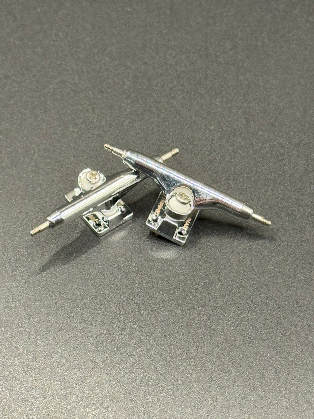 Dynamic Standard Chrome Trucks - Fresh (Select Size)