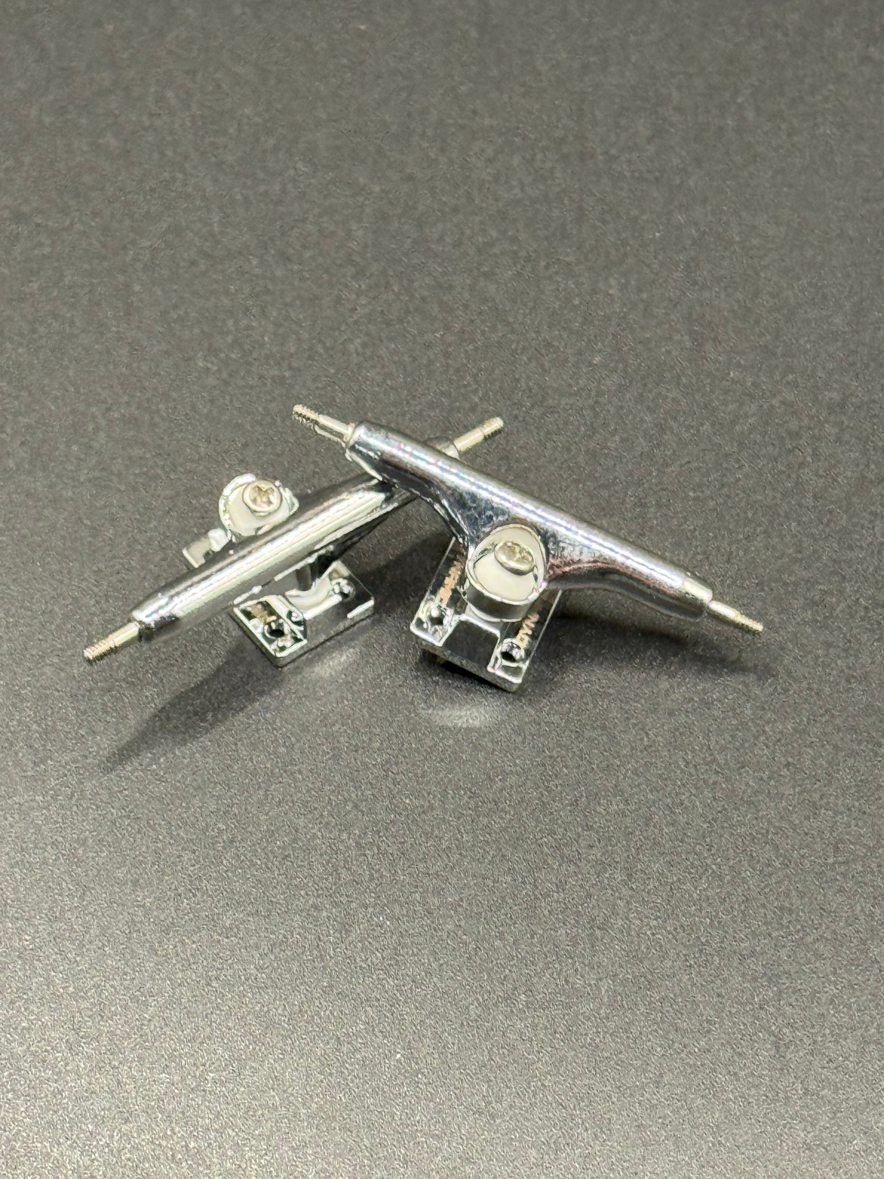 Dynamic Standard Chrome Trucks - Fresh (Select Size)