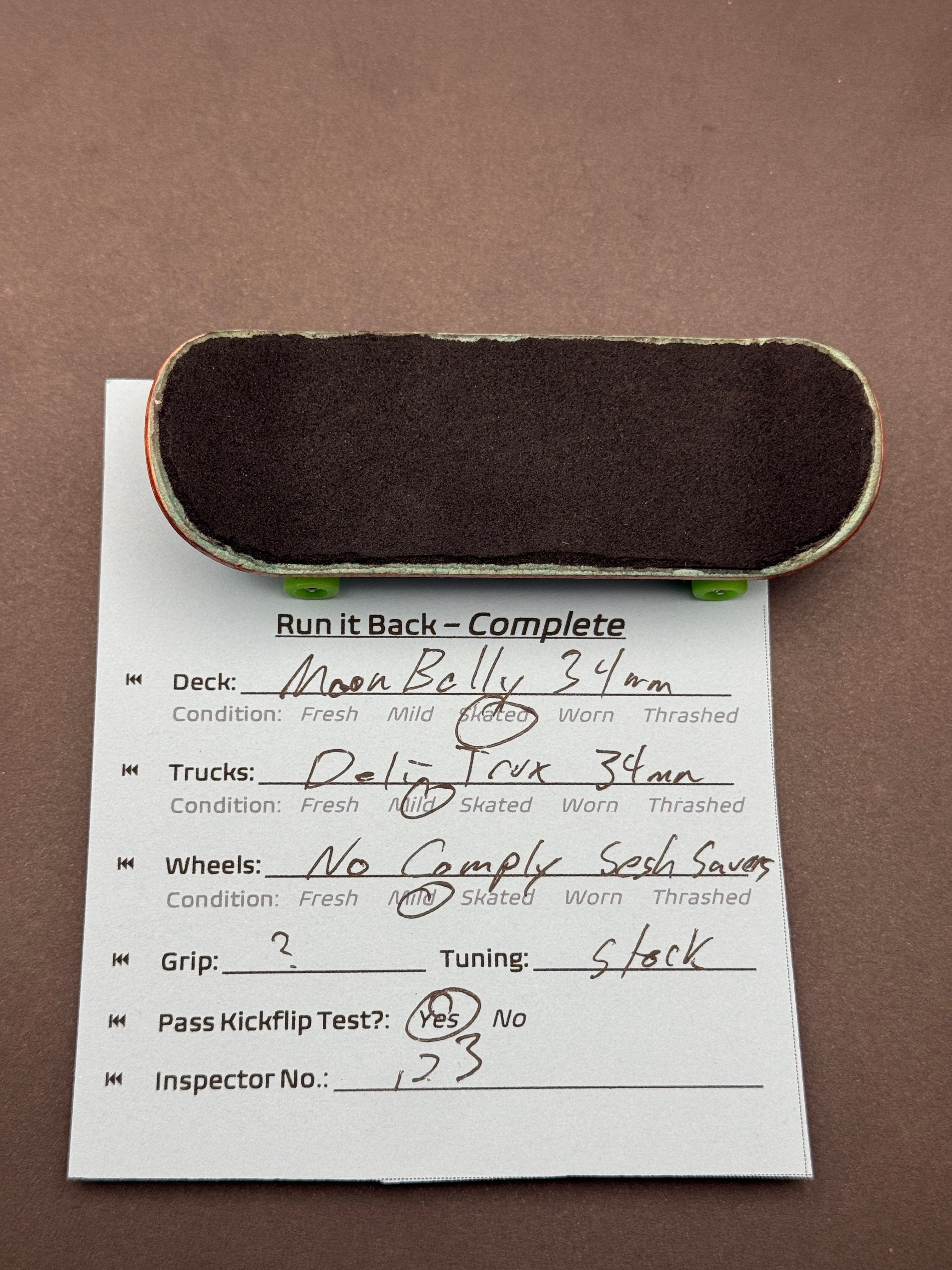 MoonBelly 34mm / Deli Trux 34mm / No Comply Sesh Savers - Skated Complete