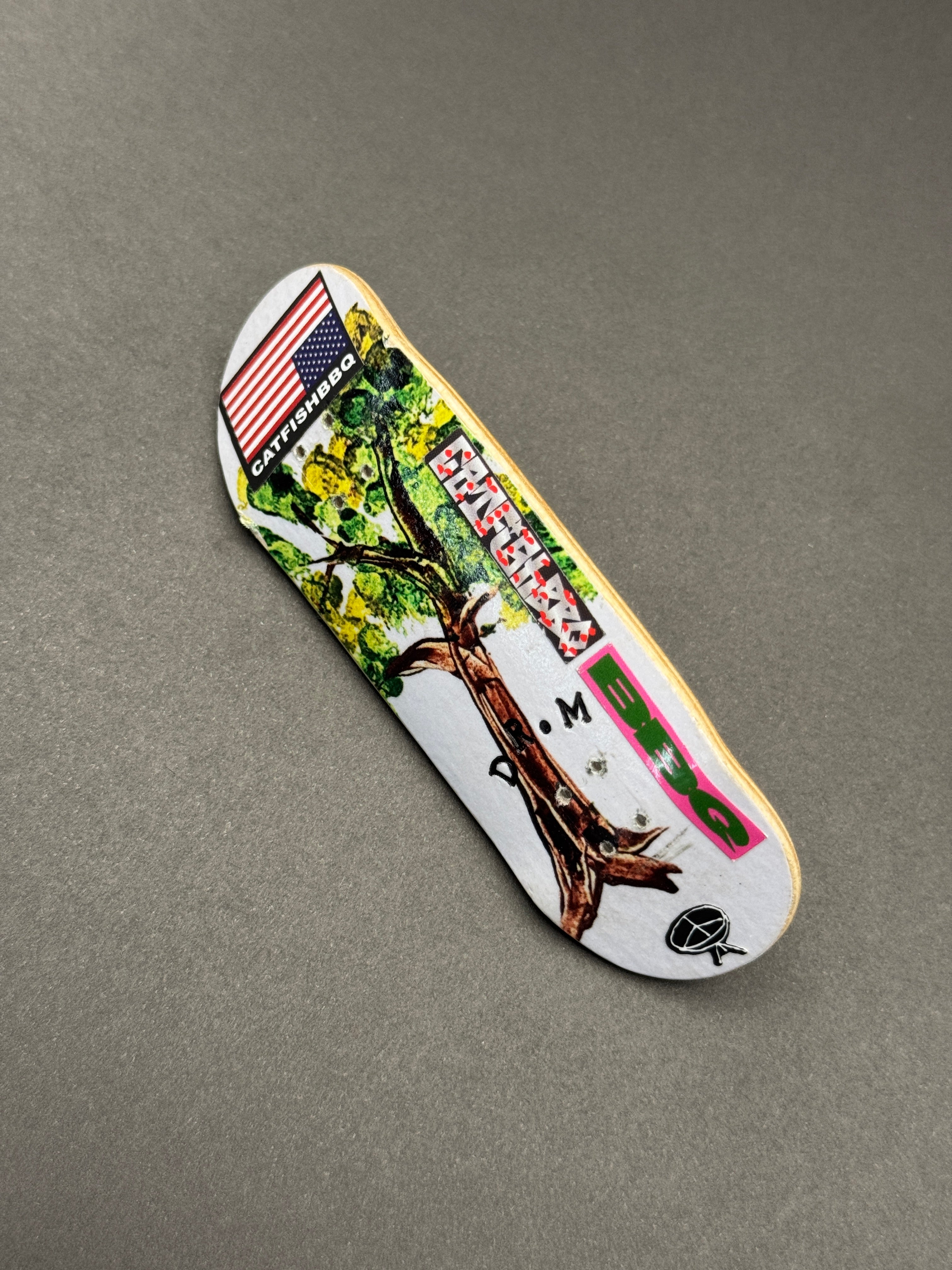 Dr. M 32.5mm FWD - deck graphic side