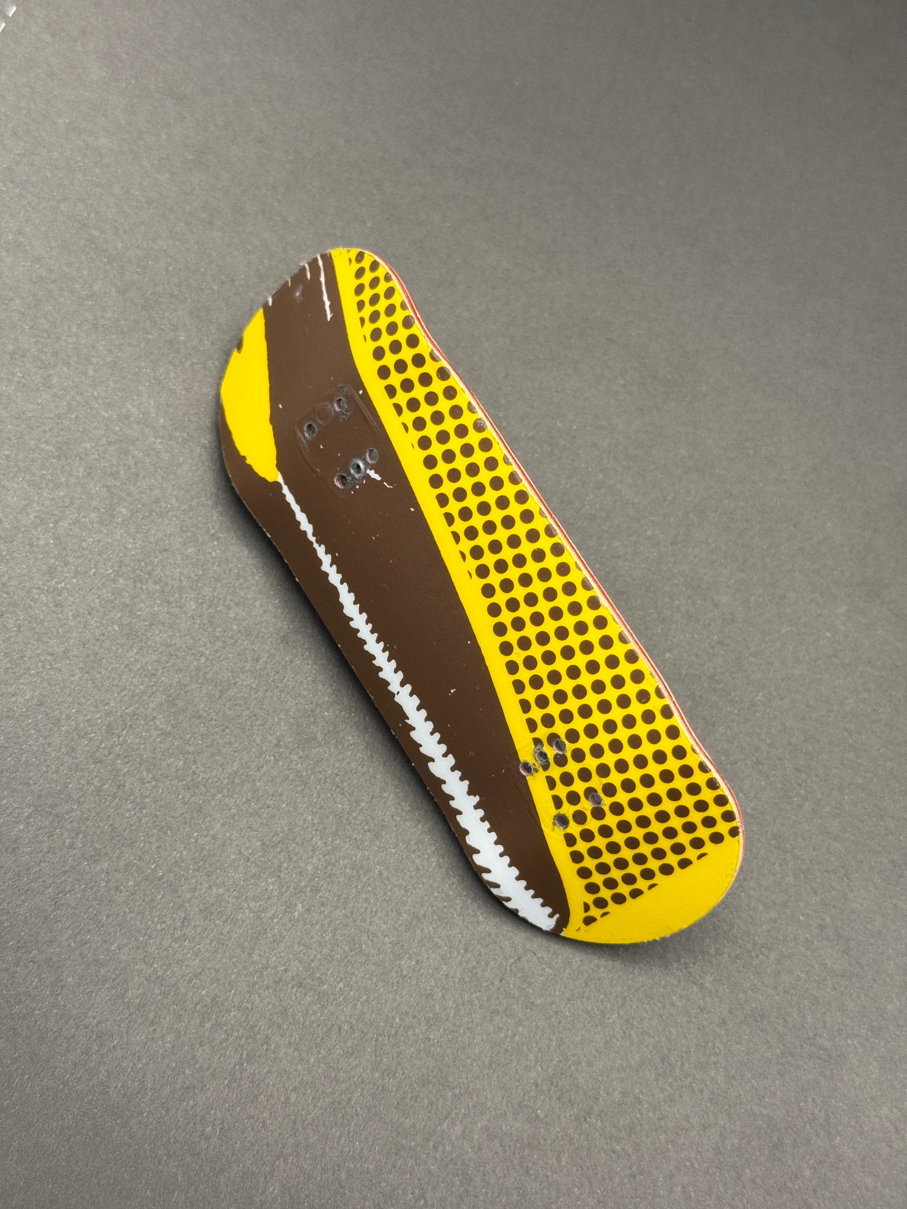 Milk 34mm Flat Whole - deck graphic side