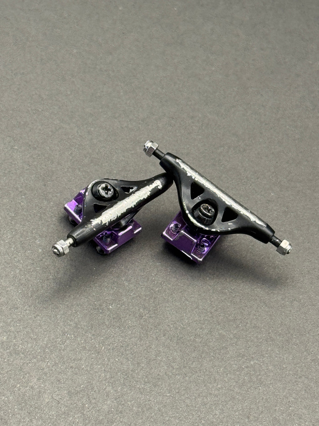 Obsius 32mm Black / Purple – Skated – Inspection Card