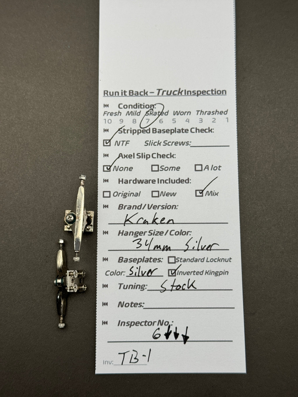 Kraken 34mm Silver – Skated – Inspection Card