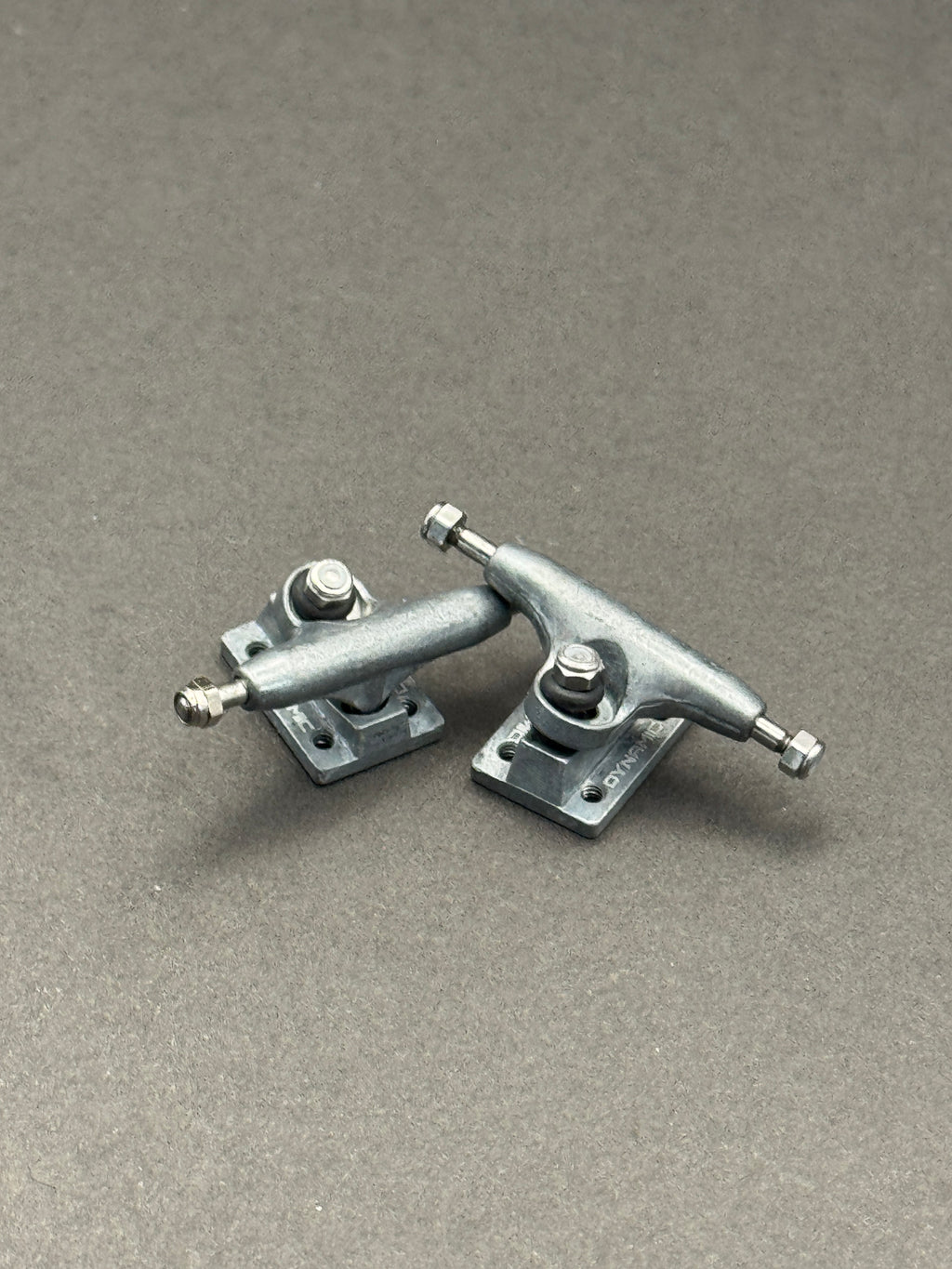 Dynamic SE 26mm Raw – Skated – Product Photo