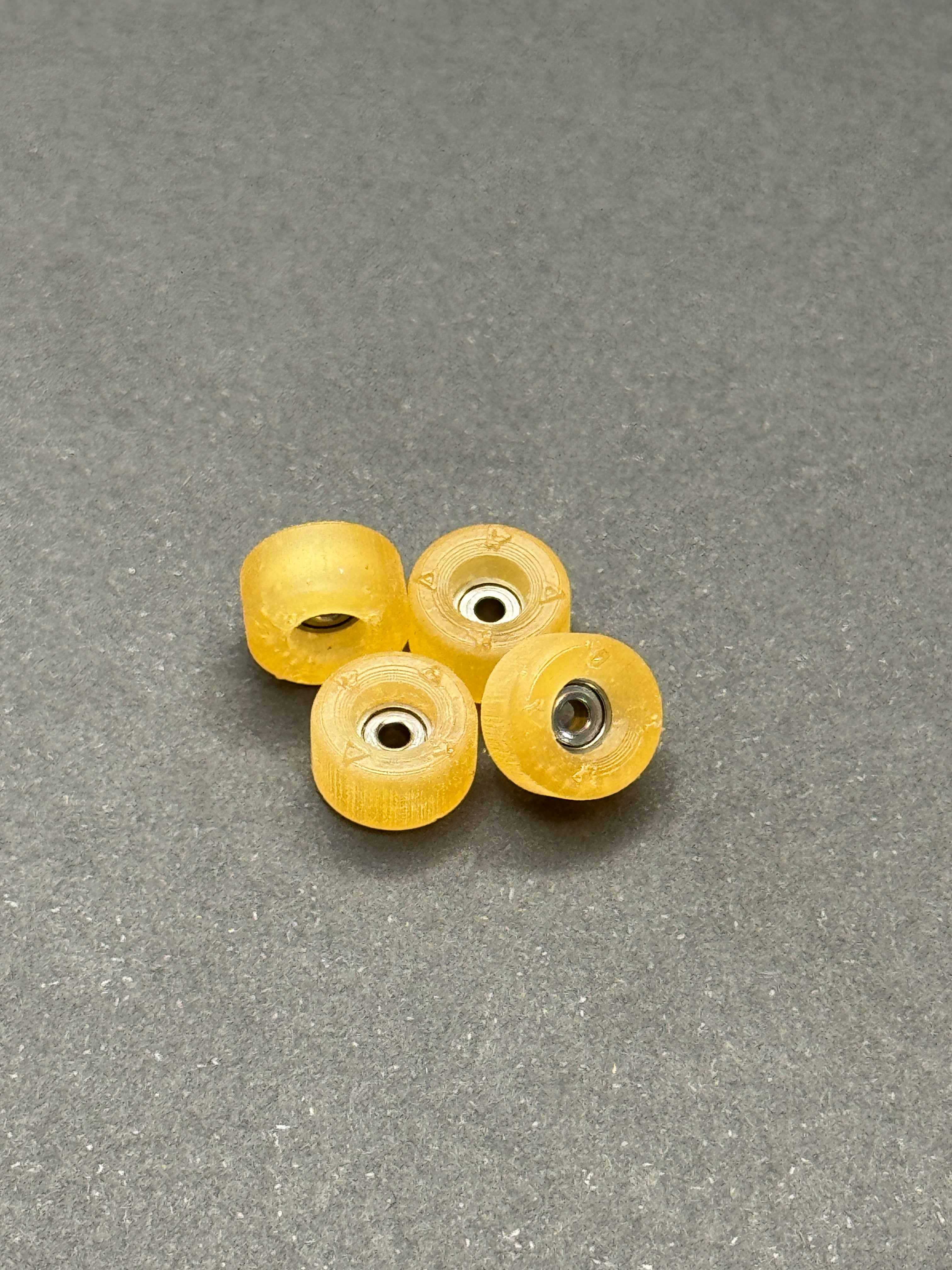Pipsqueak F2 Conical Honey fingerboard wheels