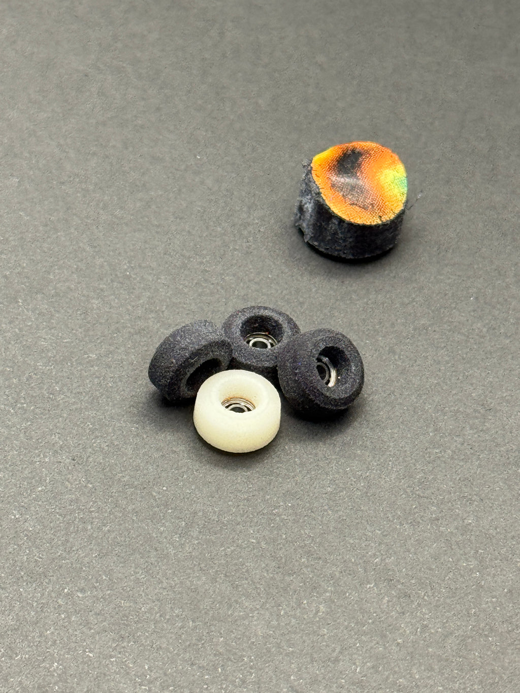 Clairvoyant Large 8.0 Spitfire F4 99A fingerboard wheels