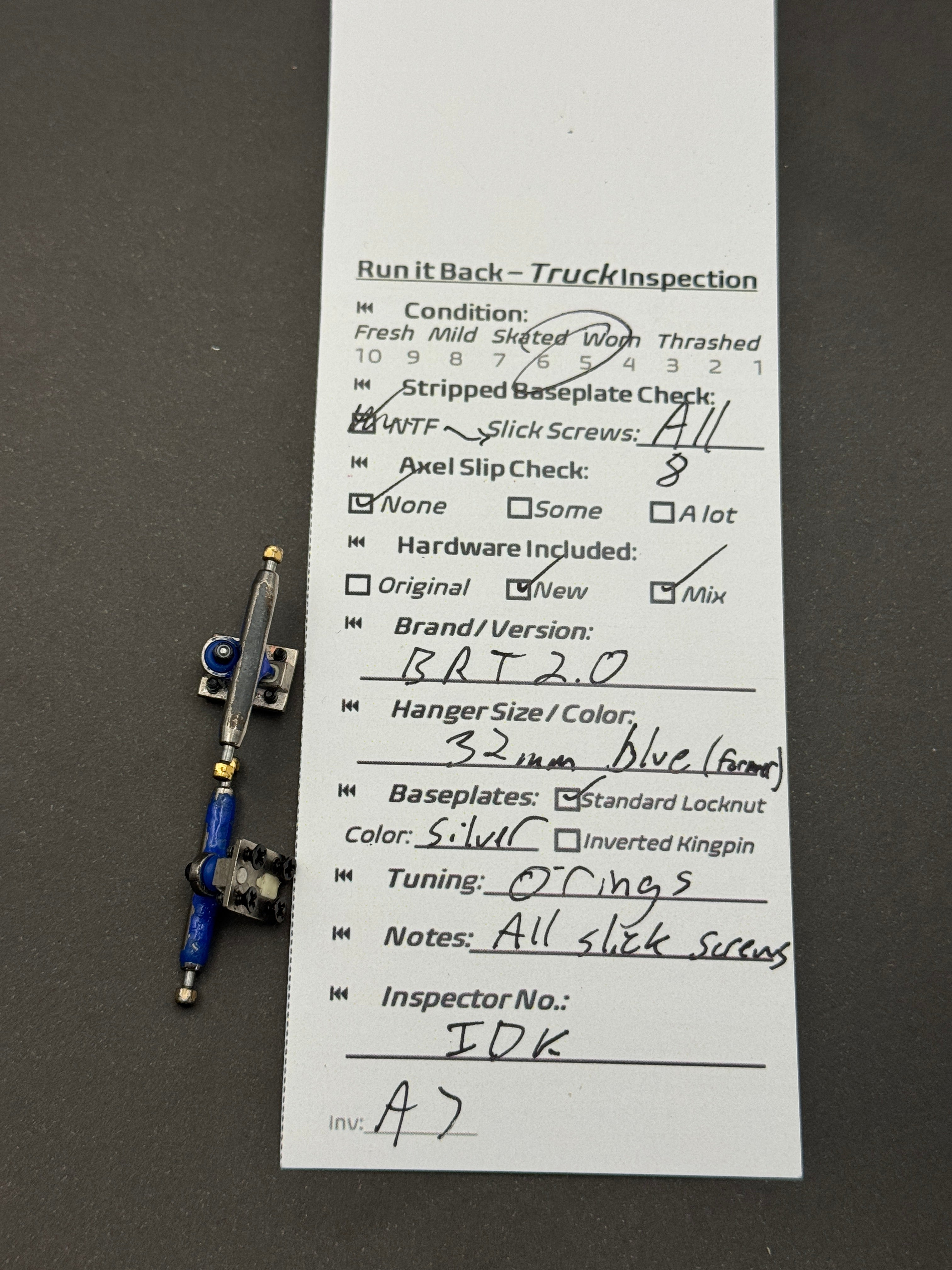 BRT 2.0 32mm Blue / Silver trucks – inspection card