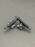 Dynamic SE 34mm Black / Chrome trucks – product photo