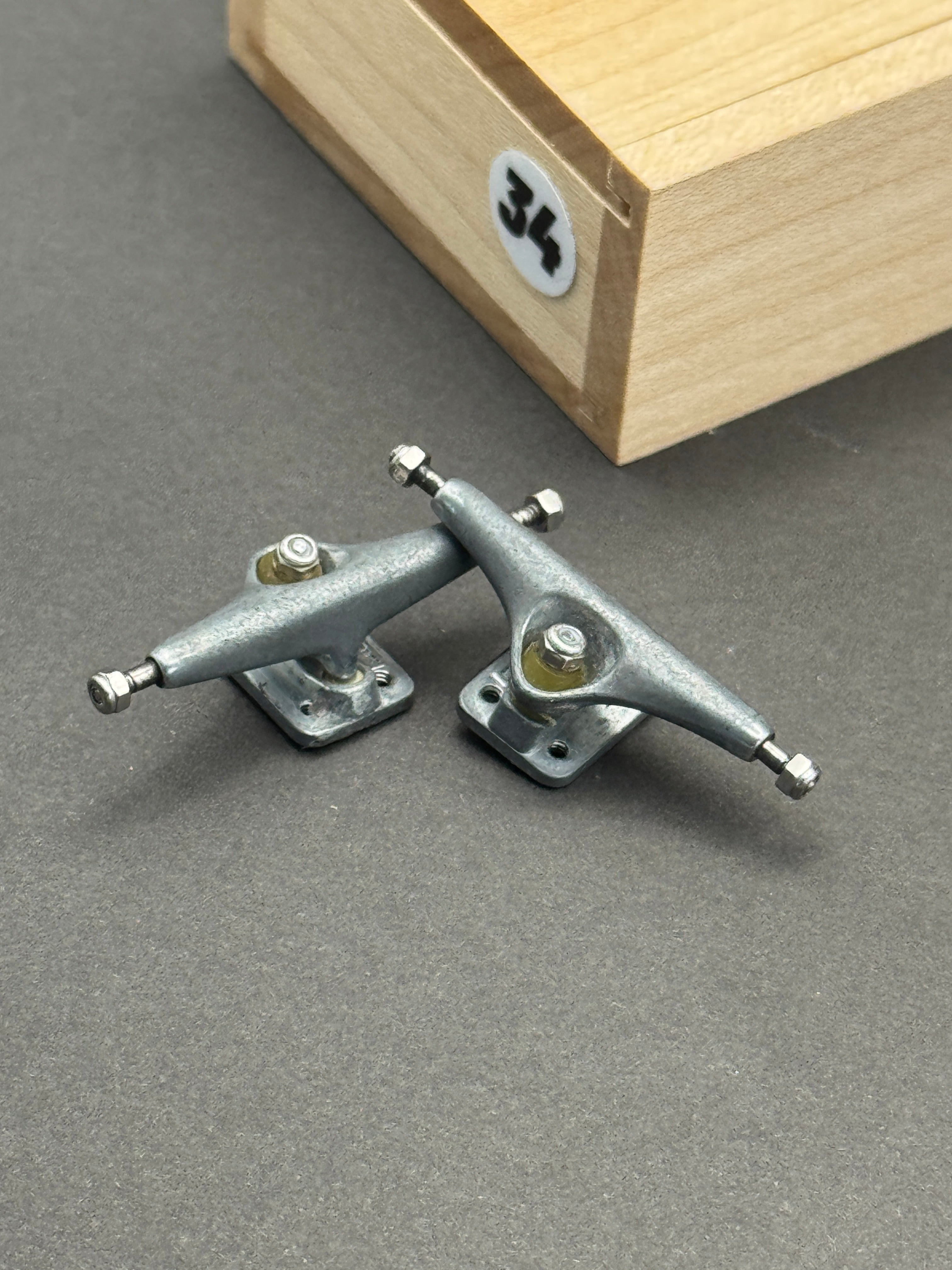 SB Trucks Co. 34mm Raw trucks – product photo