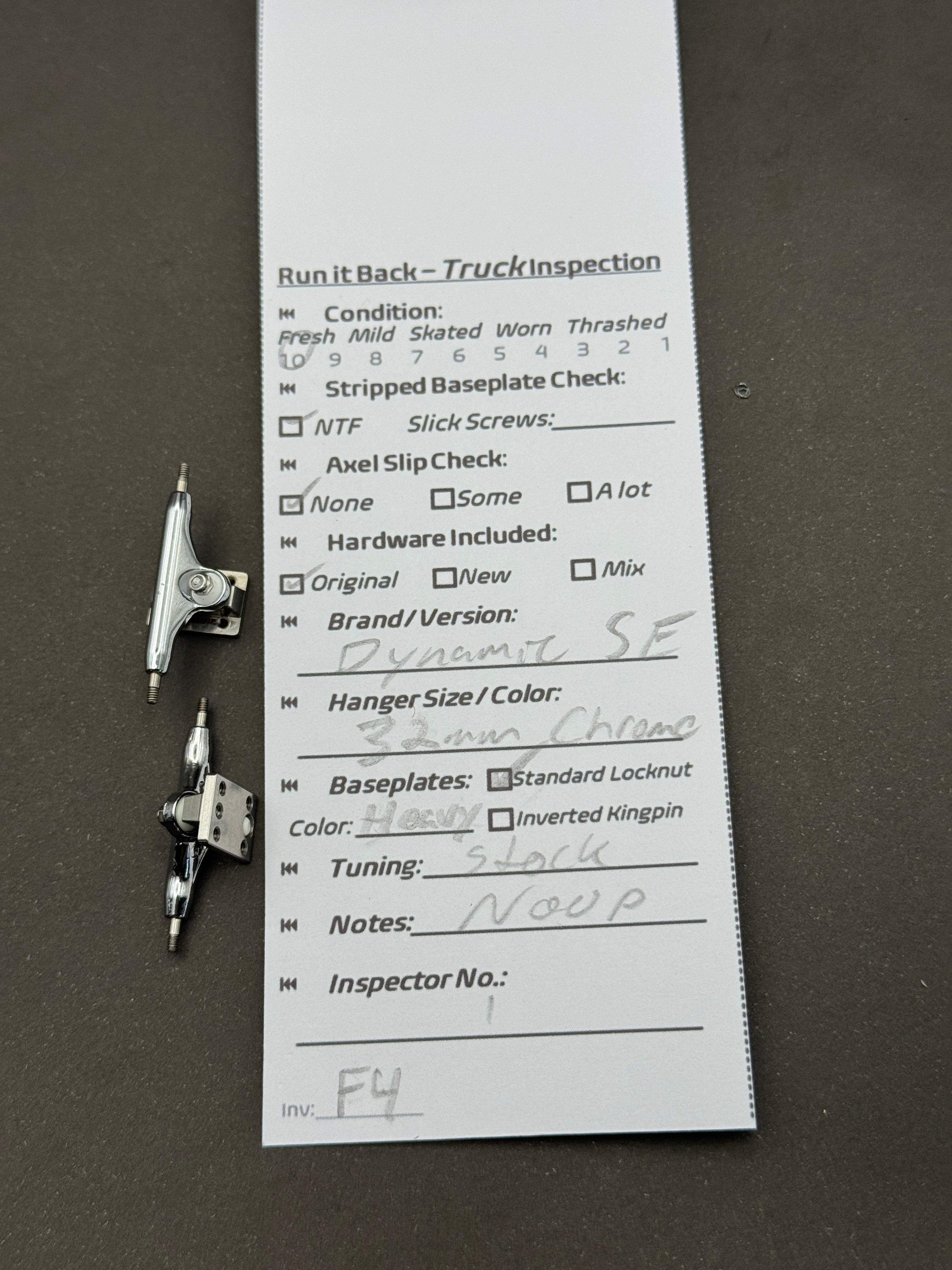 Dynamic SE 32mm Chrome trucks – inspection card