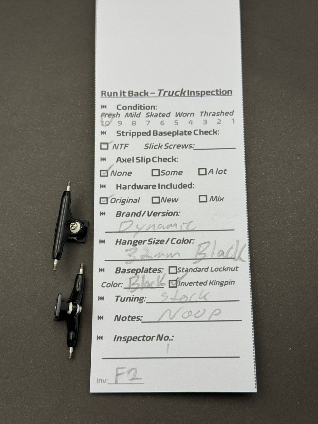 Dynamic 32mm Black trucks – inspection card