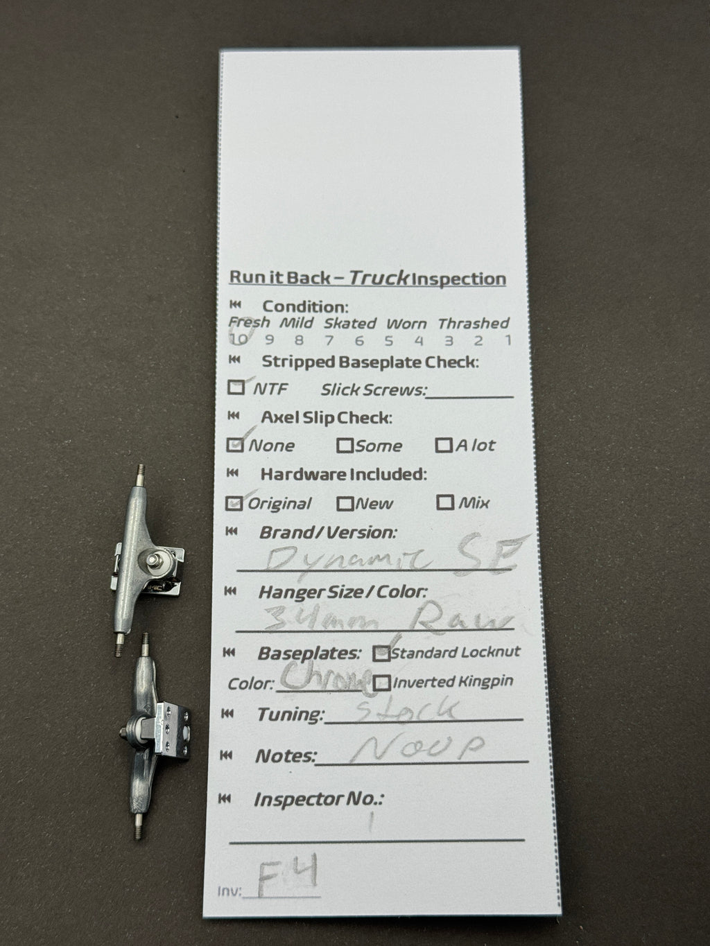Dynamic SE 34mm Raw / Chrome trucks – inspection card