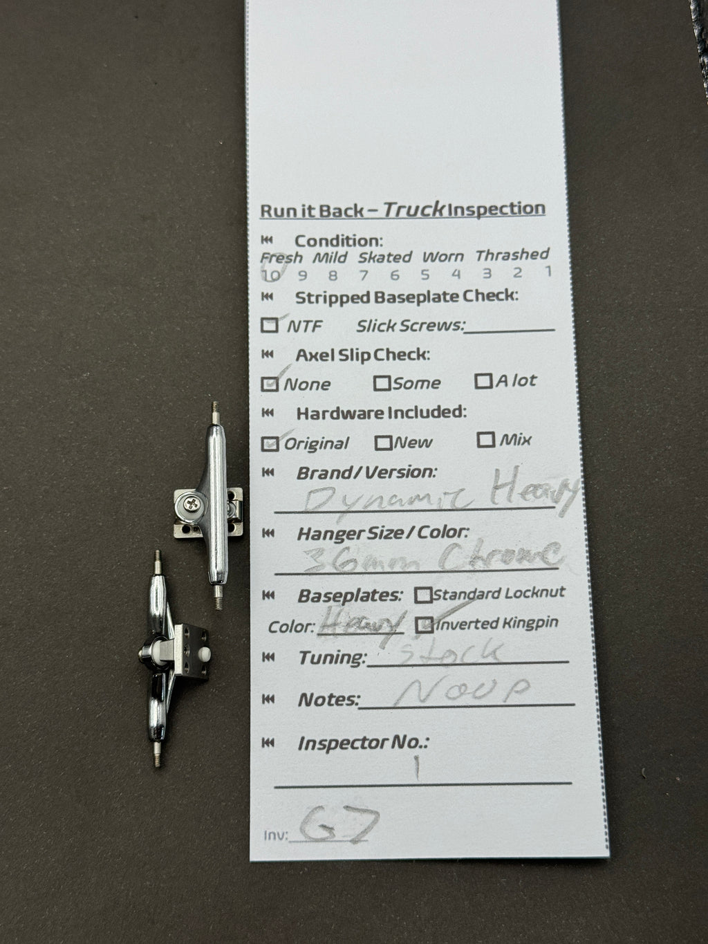 Dynamic Heavy 36mm Chrome trucks – inspection card
