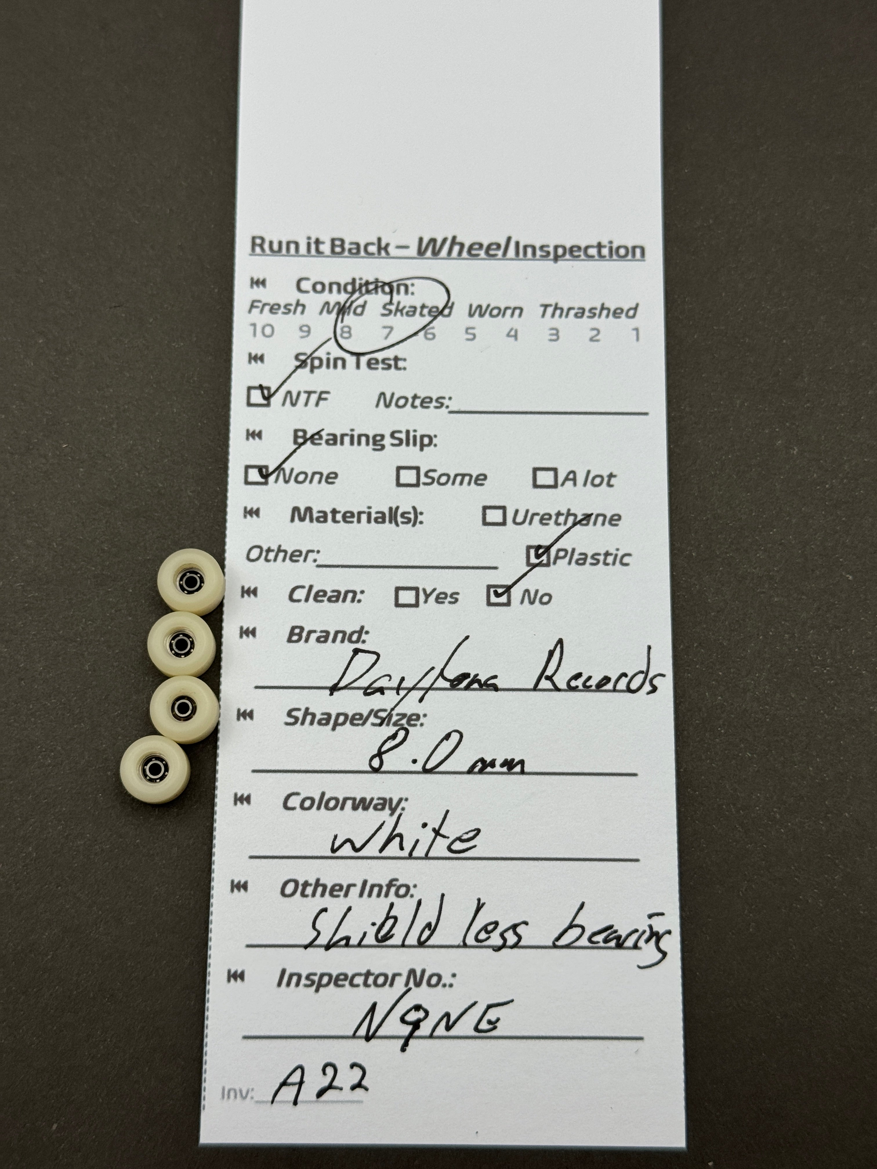 Daytona Records 8.0mm White – Run it Back inspection card