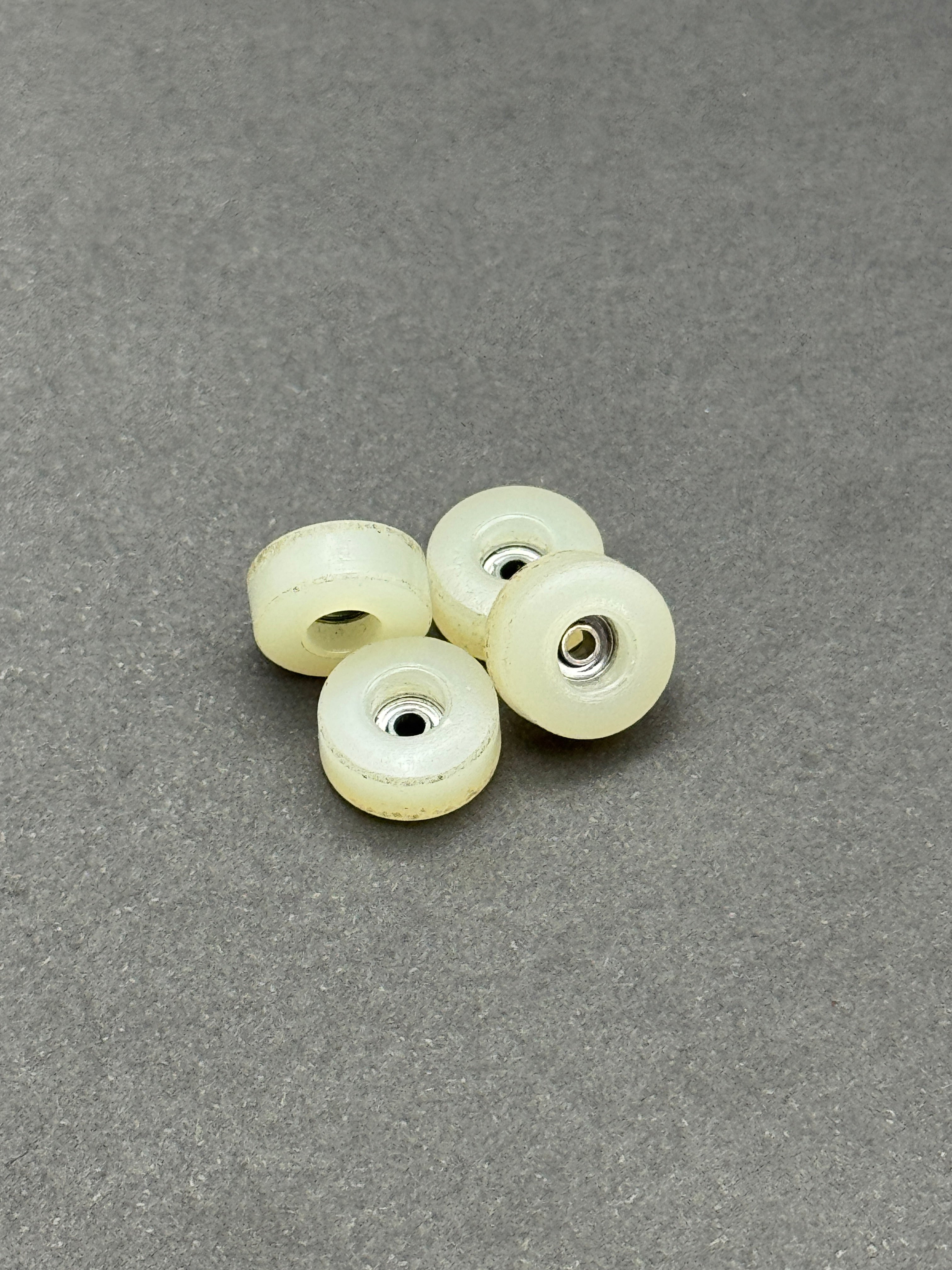 Joycult OG XL Ghost fingerboard wheels – product shot
