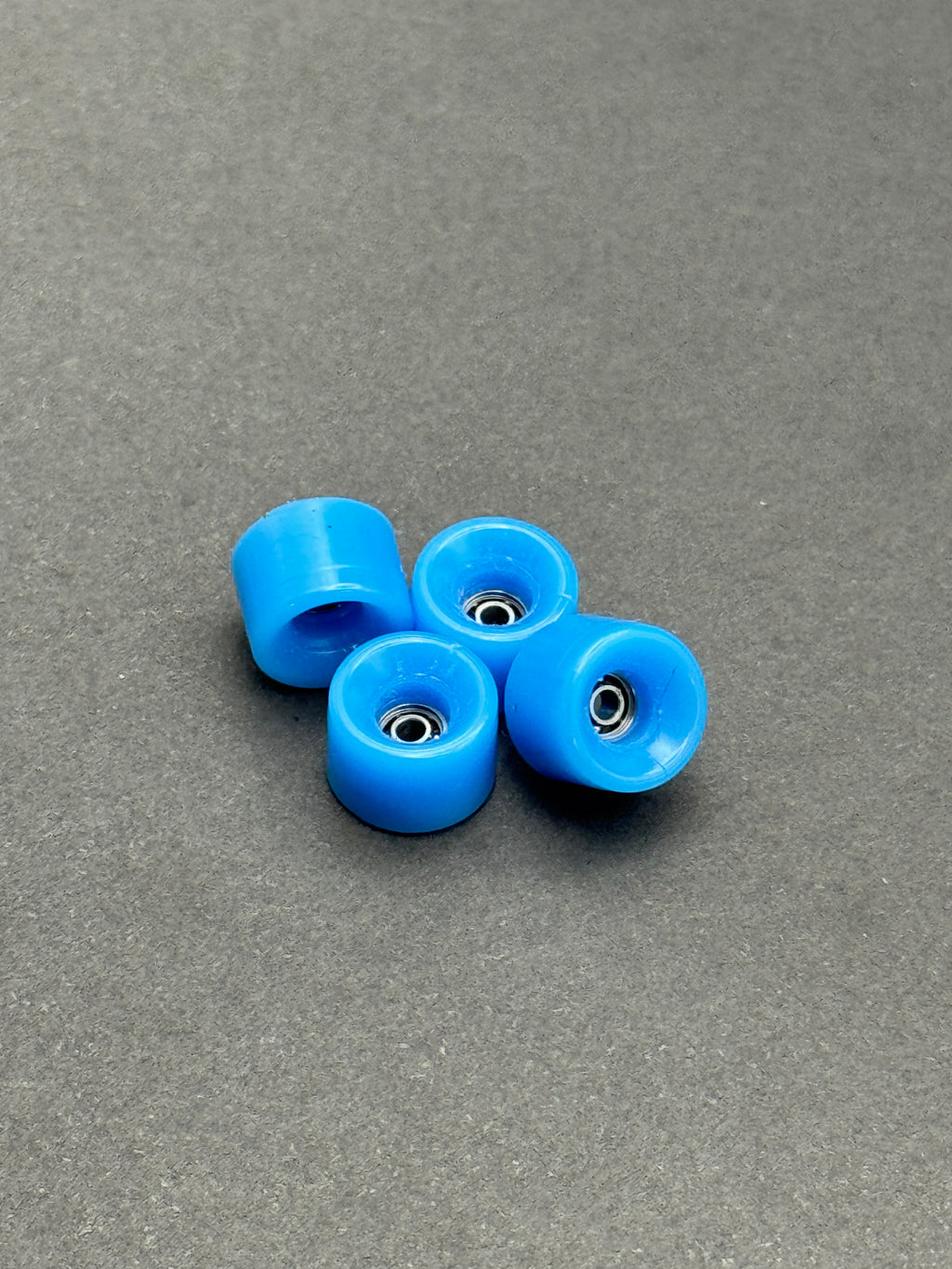 Ampersand Full All-Terrain Blue fingerboard wheels – product shot