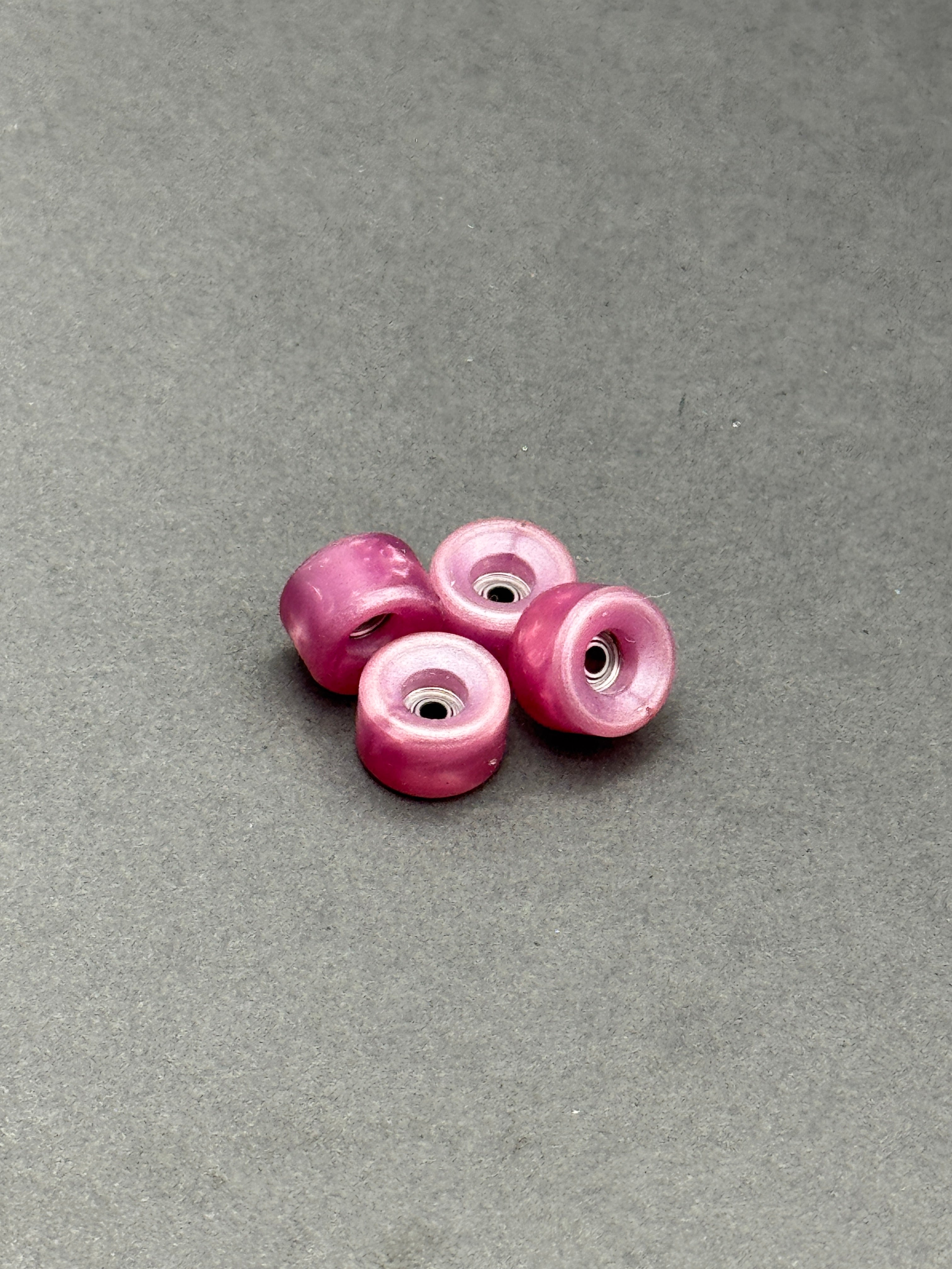Lab Wheels Raw+ Purple Pearl fingerboard wheels – product shot
