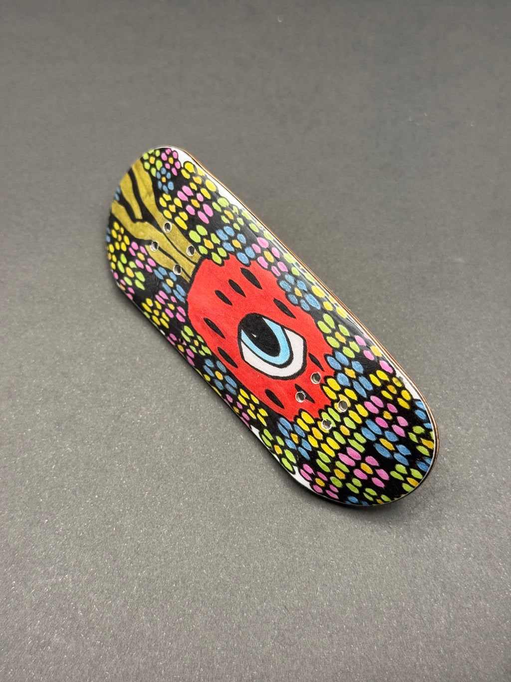 Gibby x Purple Mountain 34mm - Mild - psychedelic eye dot graphic side