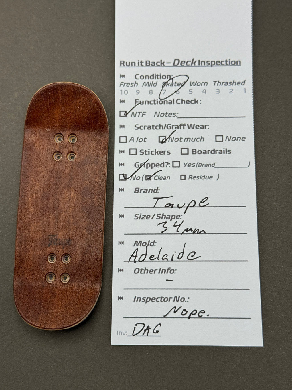 Taupe 34mm Adelaide - Deck Graphic
