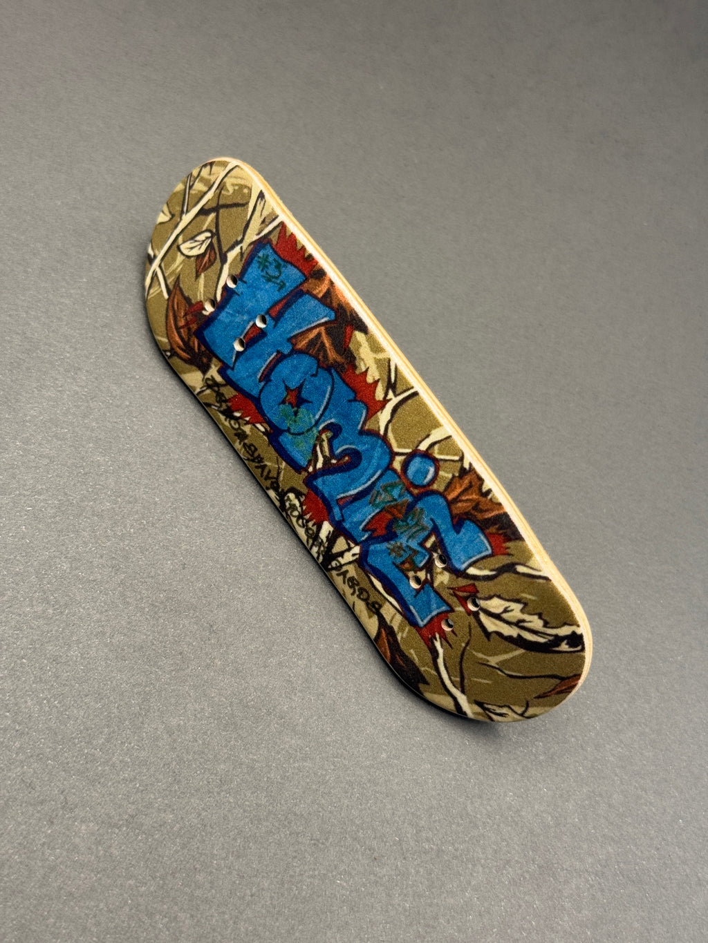 JCronis Fave F6 32mm V1 - Deck Graphic