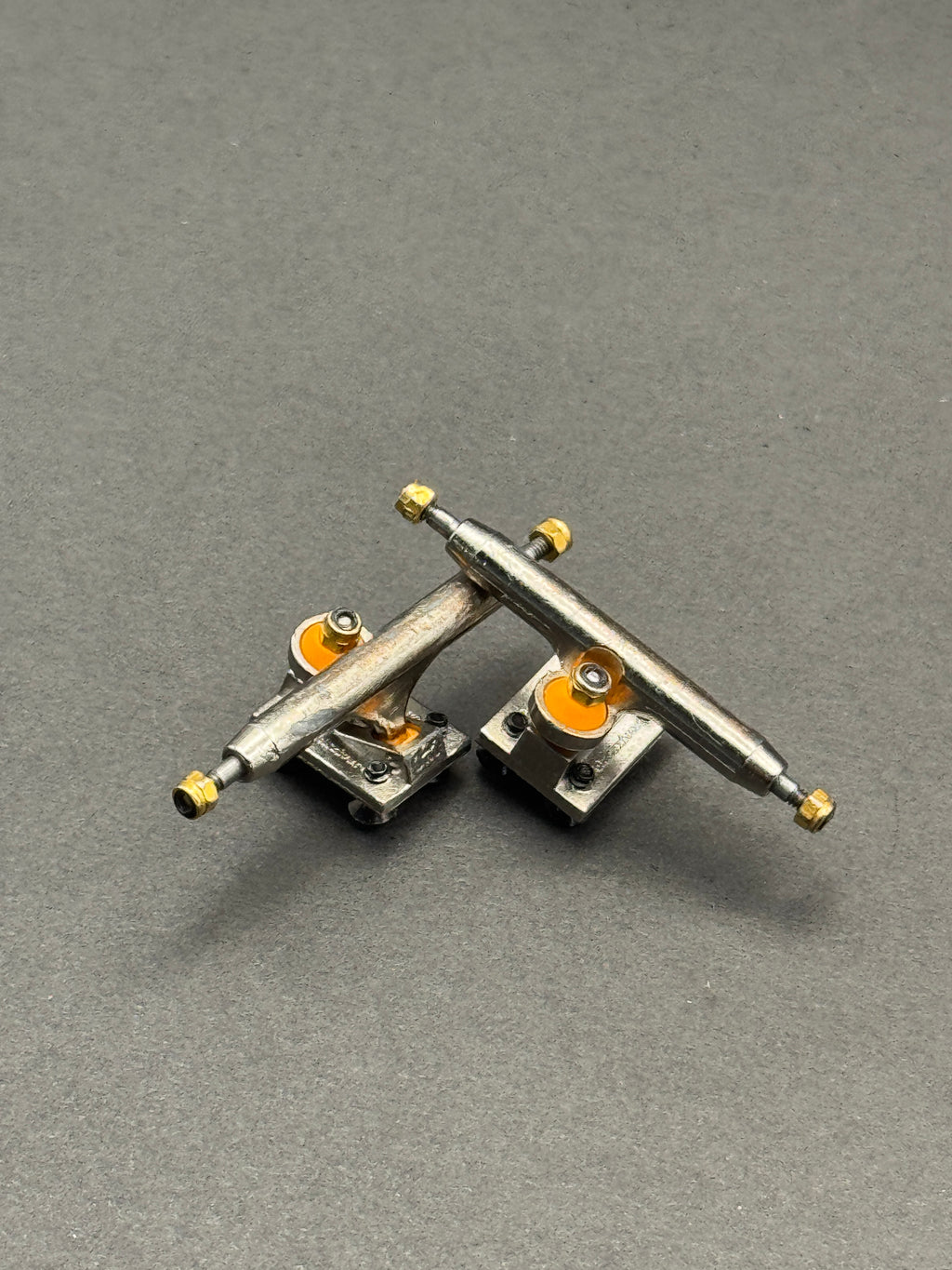 BRT 3.0 34mm Silver trucks with inspection card