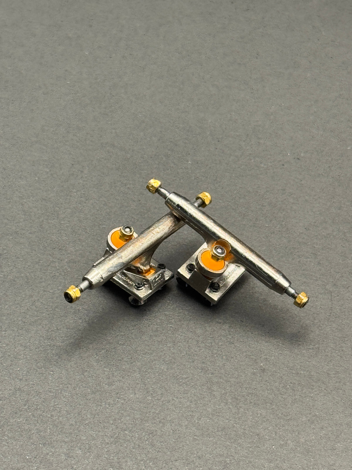 BRT 3.0 34mm Silver trucks with inspection card