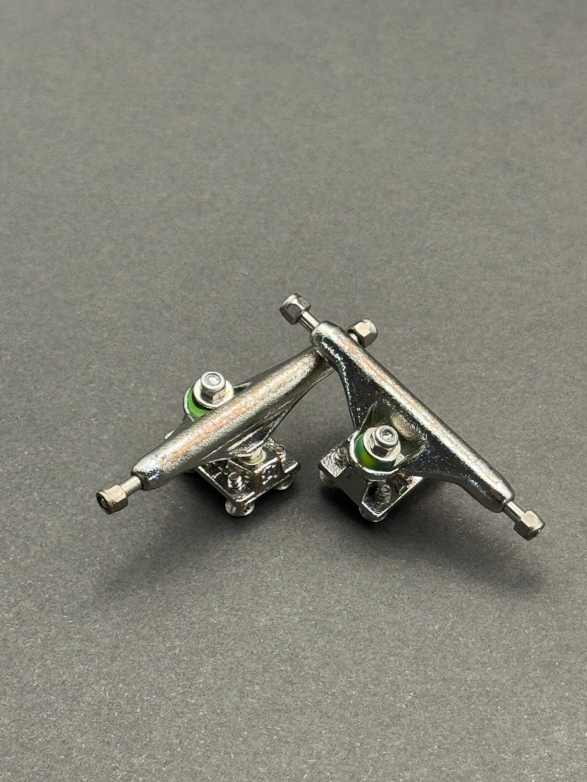 UAG V3 34mm Shotblast trucks with inspection card