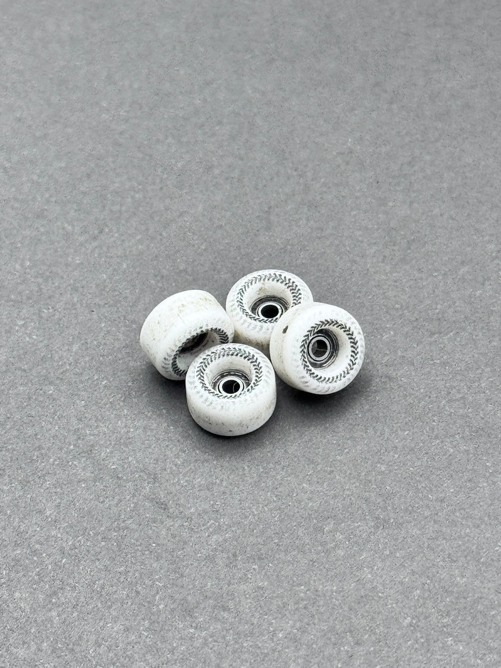 Pico Performance White Graphic fingerboard wheels