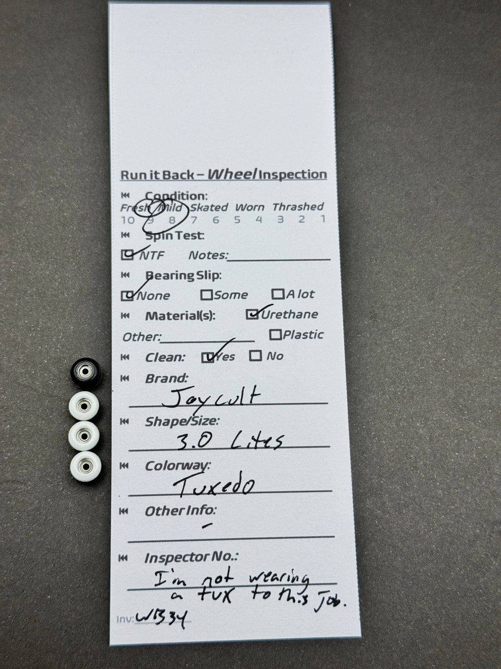 Joycult 3.0 Lites Tuxedo fingerboard wheels inspection card