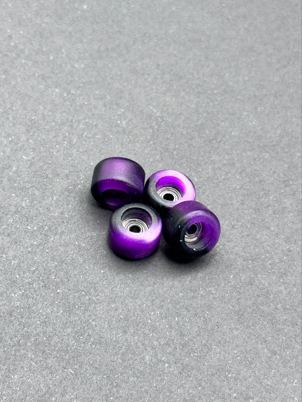 Flatface G4 Purple Black Swirl fingerboard wheels