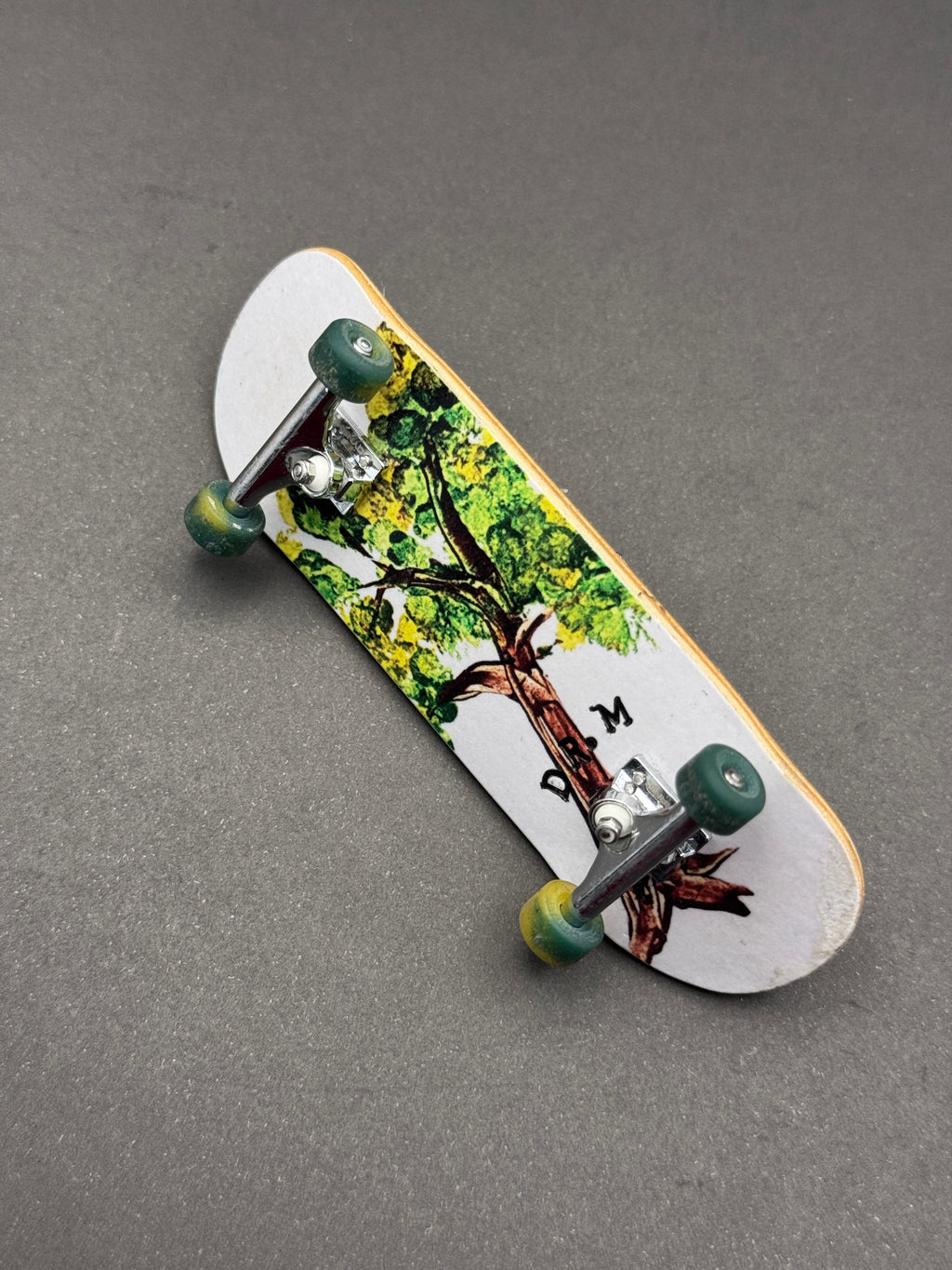 Dr. M. Saltwater 32.5mm – Dynamic SE 32mm – Dudeguy Recycled Spitfire Bowls