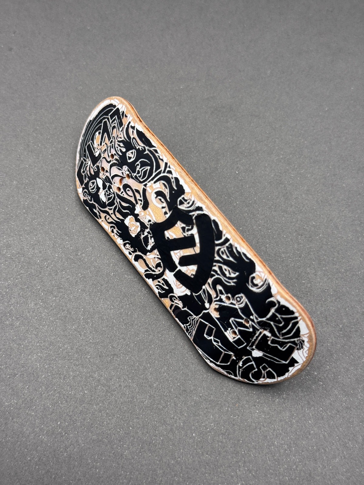 Saiko 32mm C1 fingerboard deck