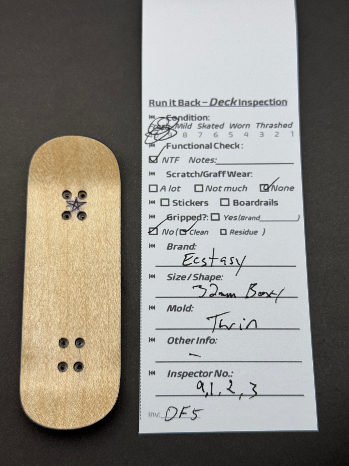 Ecstasy 32mm Box Twin inspection card