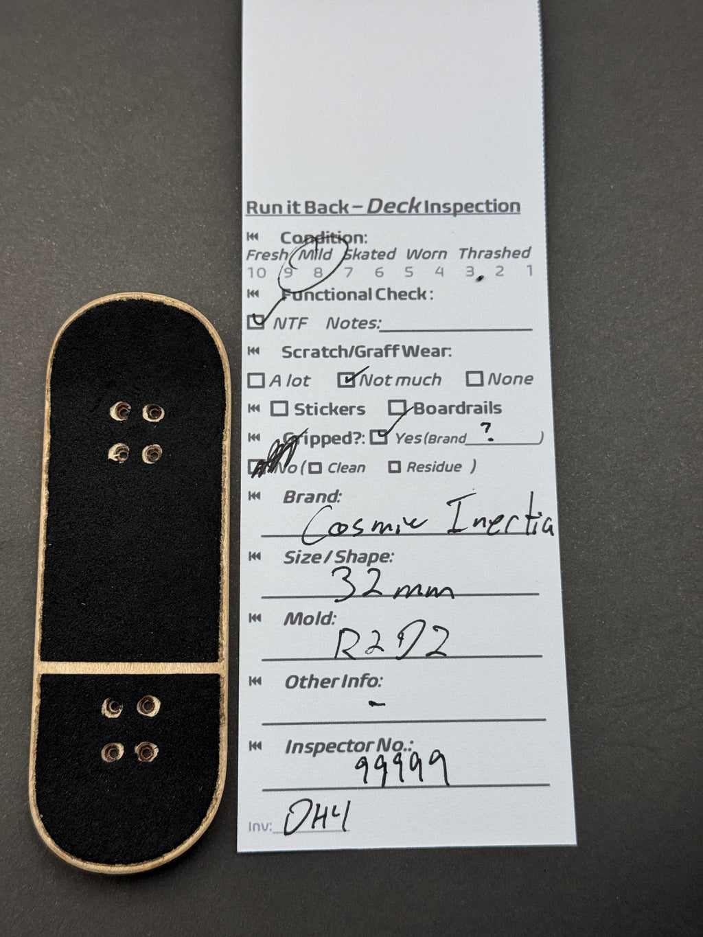Cosmic Inertia 32mm R2D2 inspection card