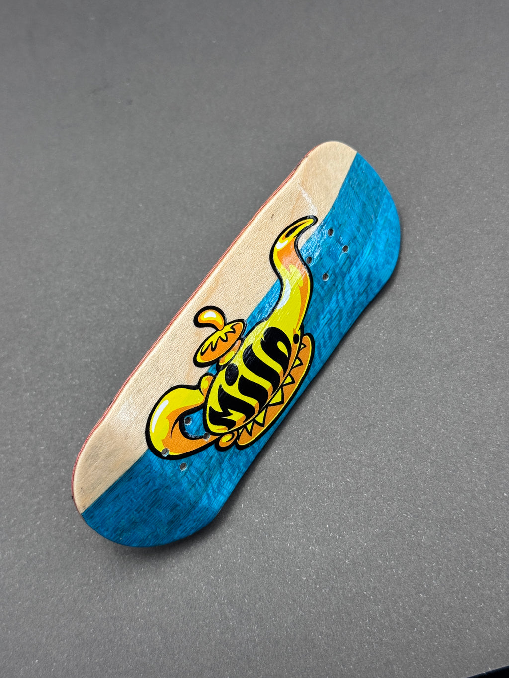 Toycult + Creature 29.5mm J1 fingerboard deck