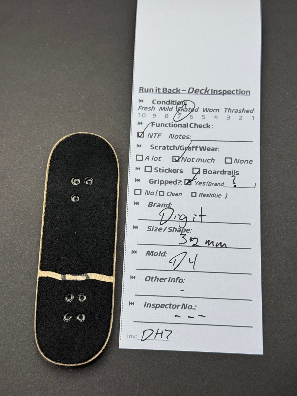 Digit deck inspection card