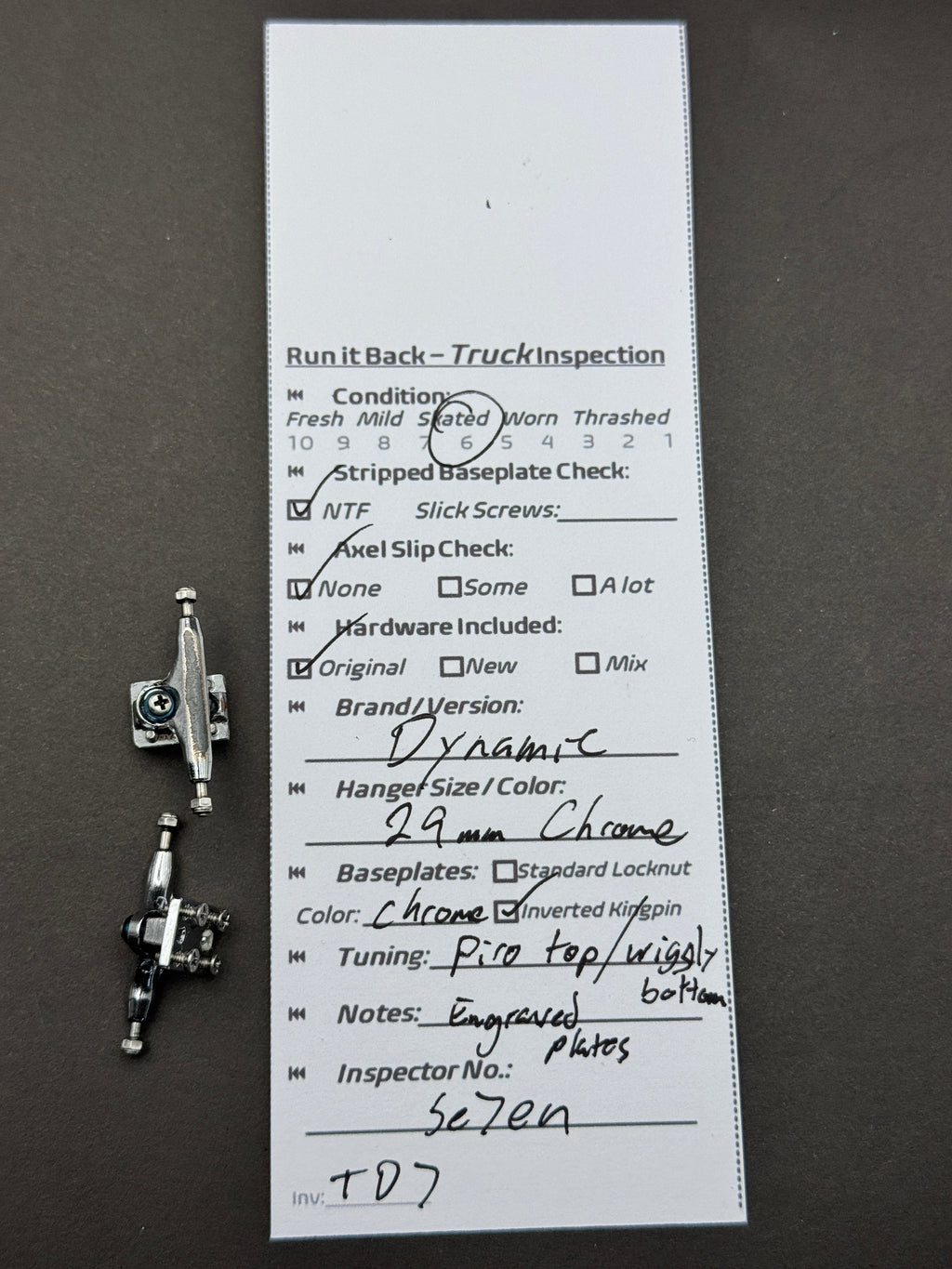 Dynamic 29mm Chrome trucks inspection card