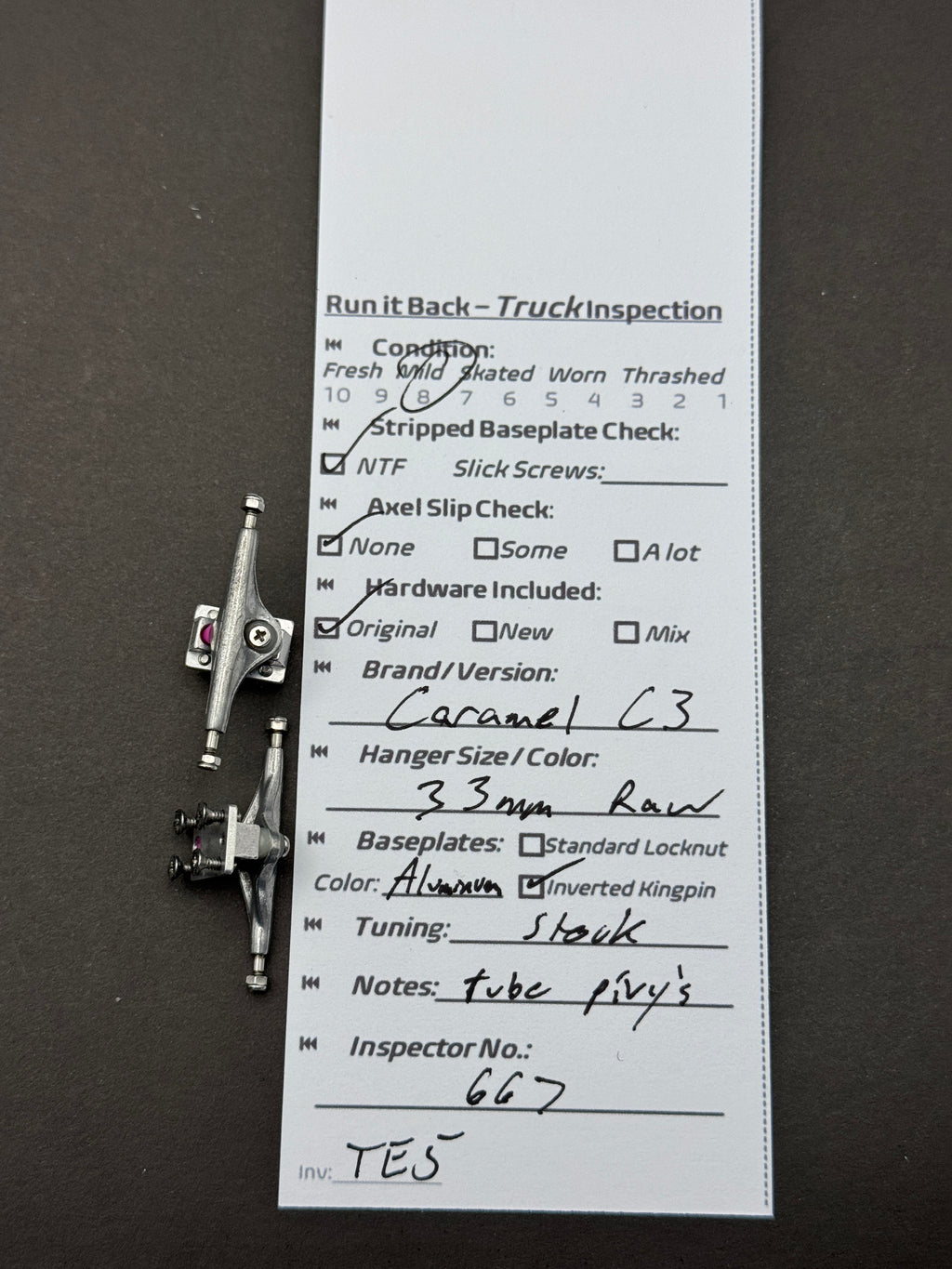 Caramel C3 33mm Raw / Aluminum trucks inspection card