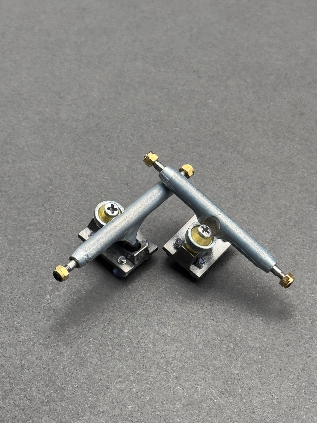 BRT + Blossom 34mm Raw Max / Titanium trucks