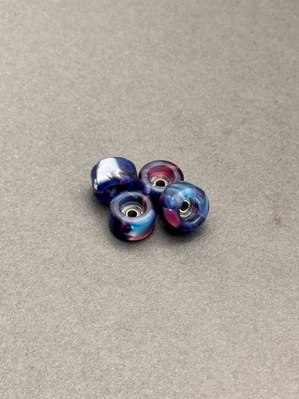 Obsius Street Crazy Swirl wheels