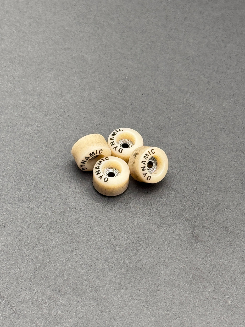 Dynamic Street Tan Graphic Engraved wheels