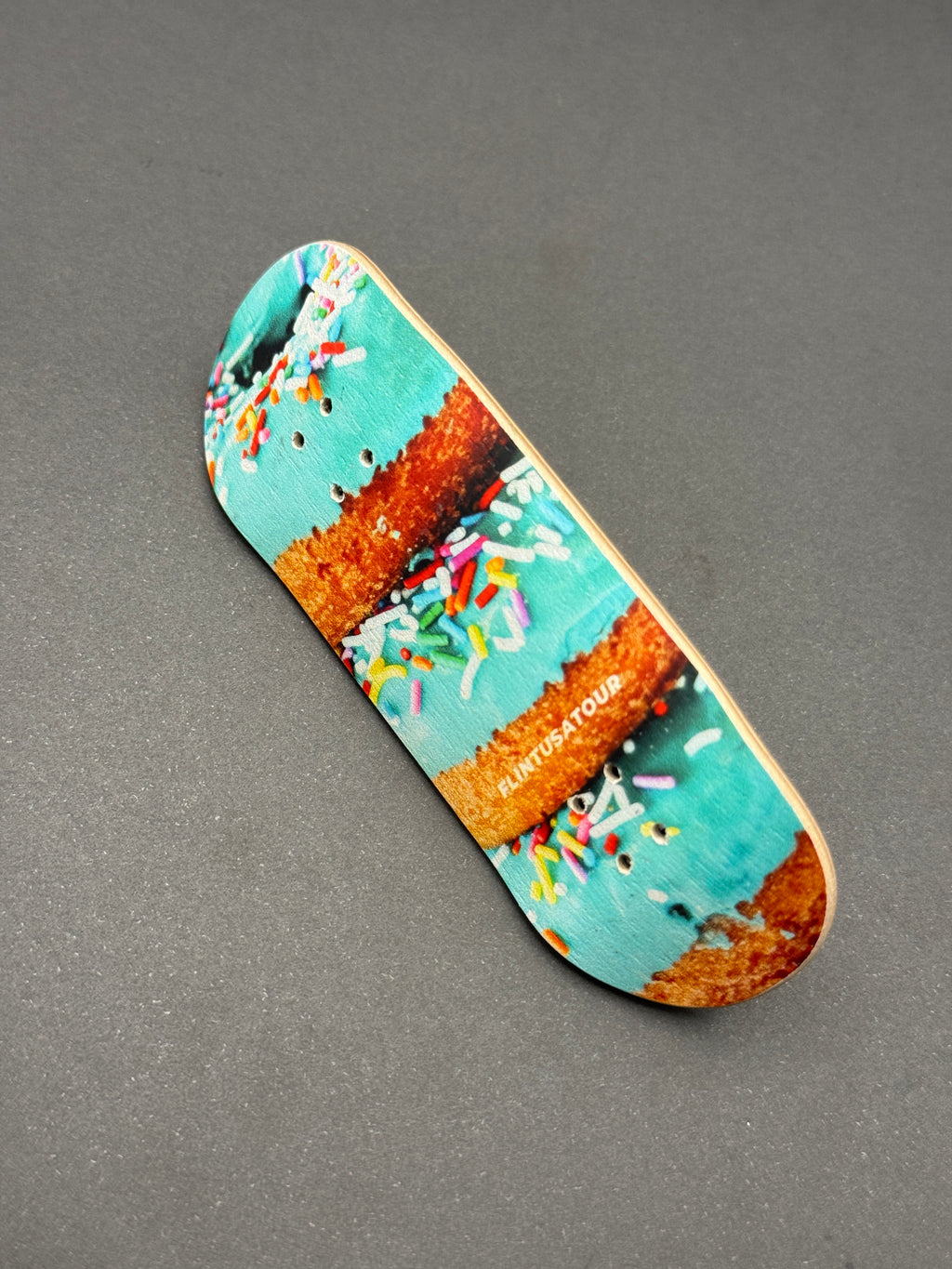 Flint 34mm Vous Exclusive deck