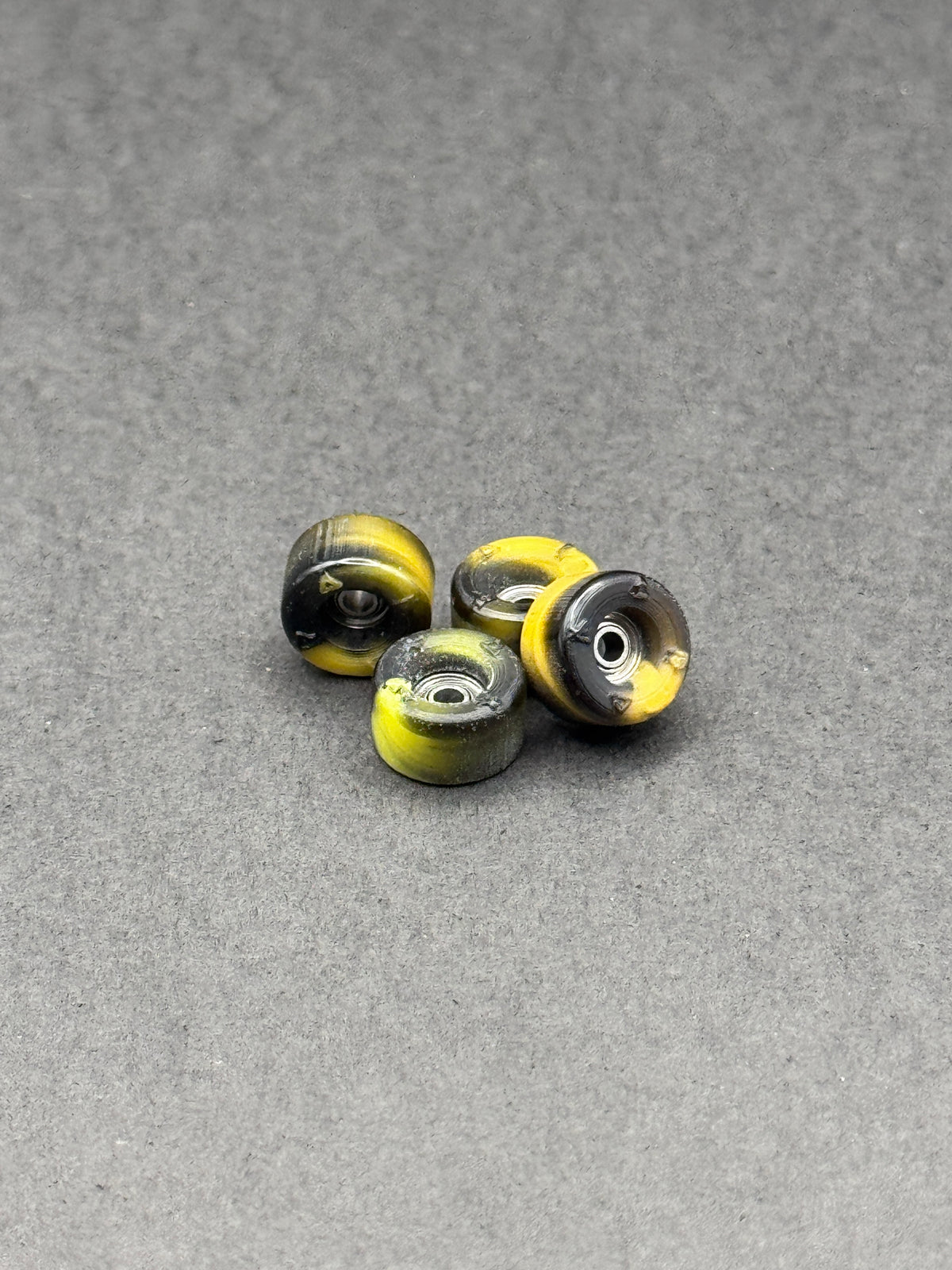 Pipsqueak F2 Conical Spooky Swirls wheels
