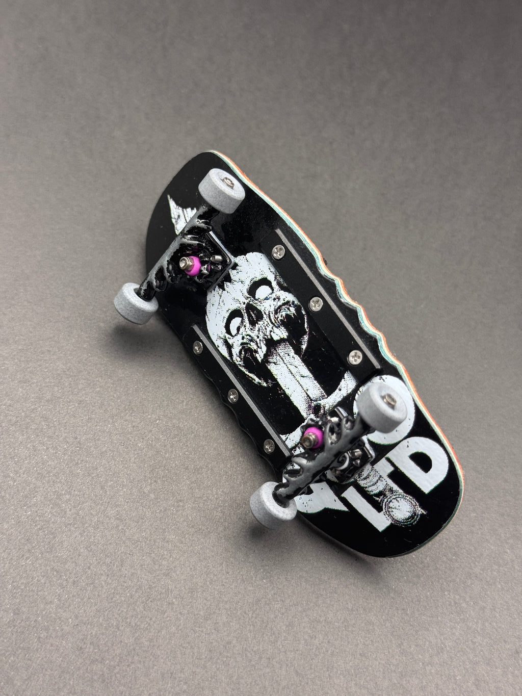 Goo High or Die complete fingerboard with Kreeper trucks and Igloo wheels