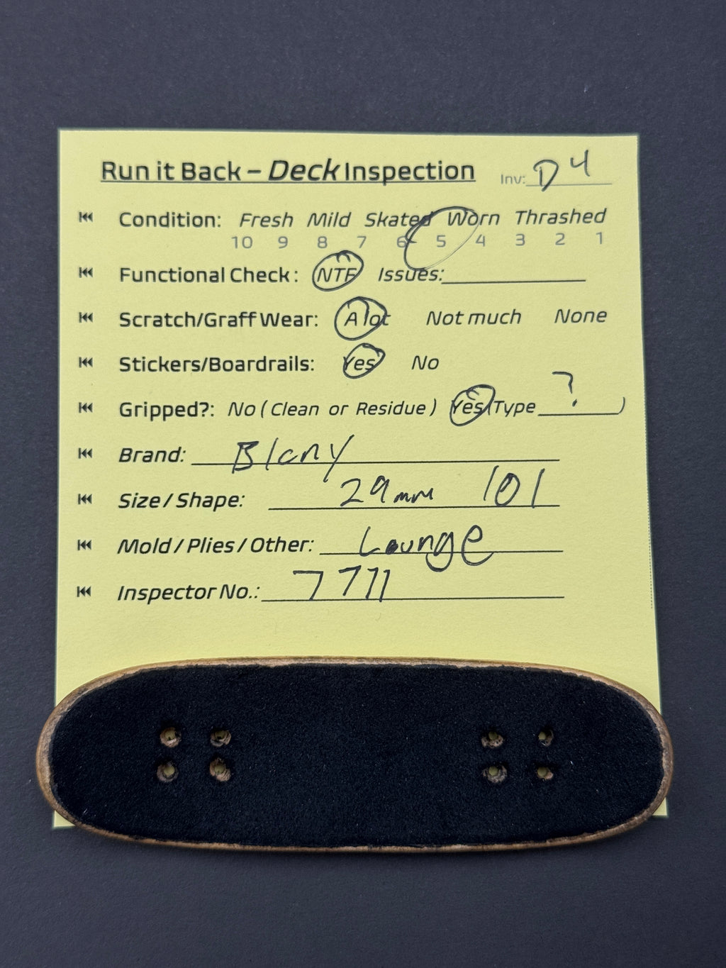 Blcny 29mm 101 Lounge - Worn (D4)