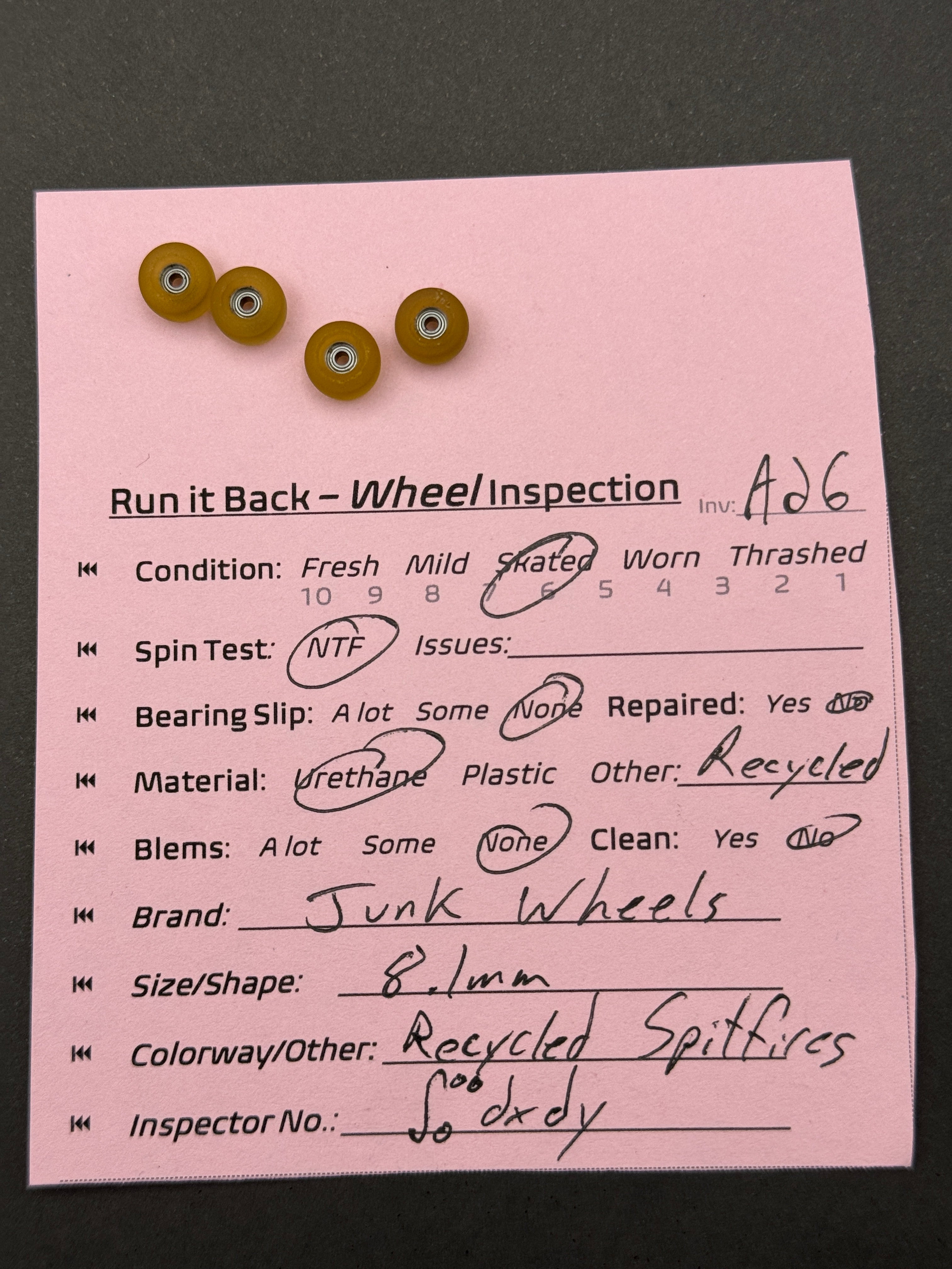 Junk Wheels 8.1mm Recycled Spitfires - Skated (A26)