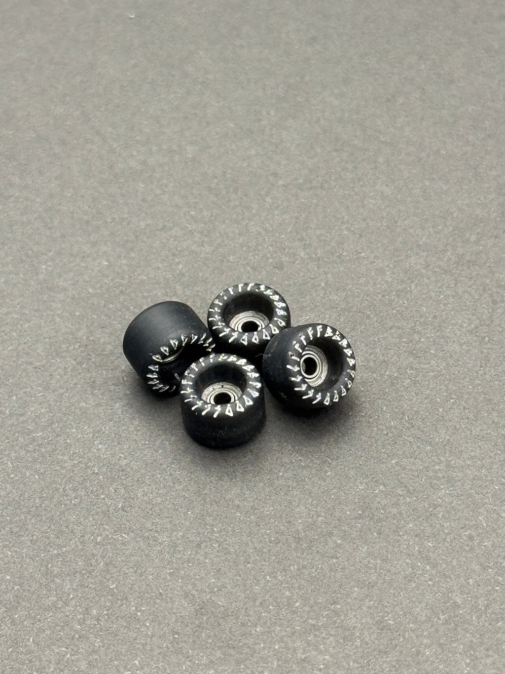 Dudeguy F2 Radial Black Engraved - Skated (A34)