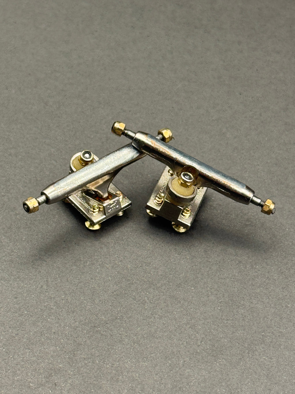BRT 3.0 32mm Silver w/ Zanesh*ts - Skated
