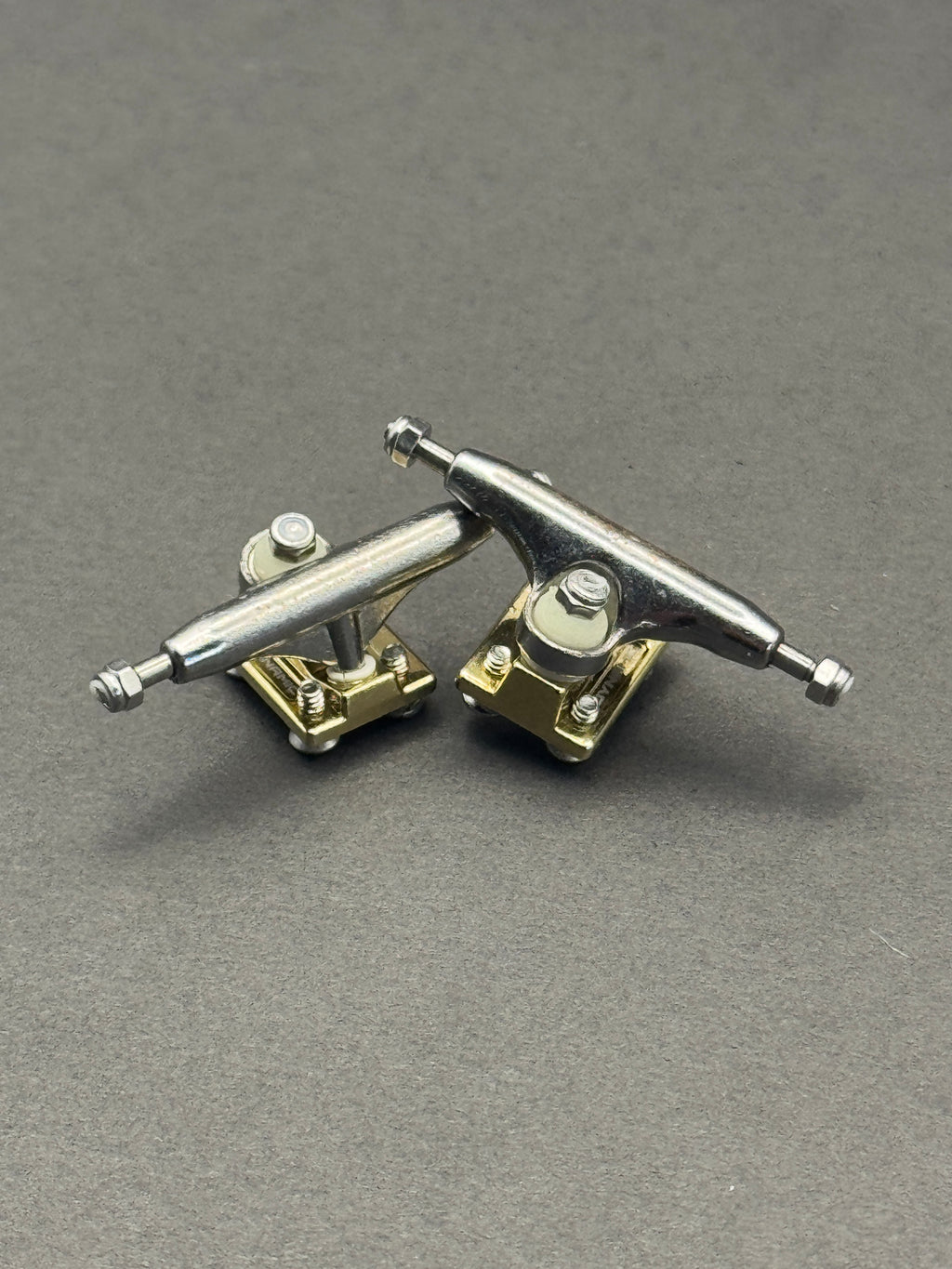 Dynamic SE 29mm Chrome/Gold w/ Apathy Tuning - Mild