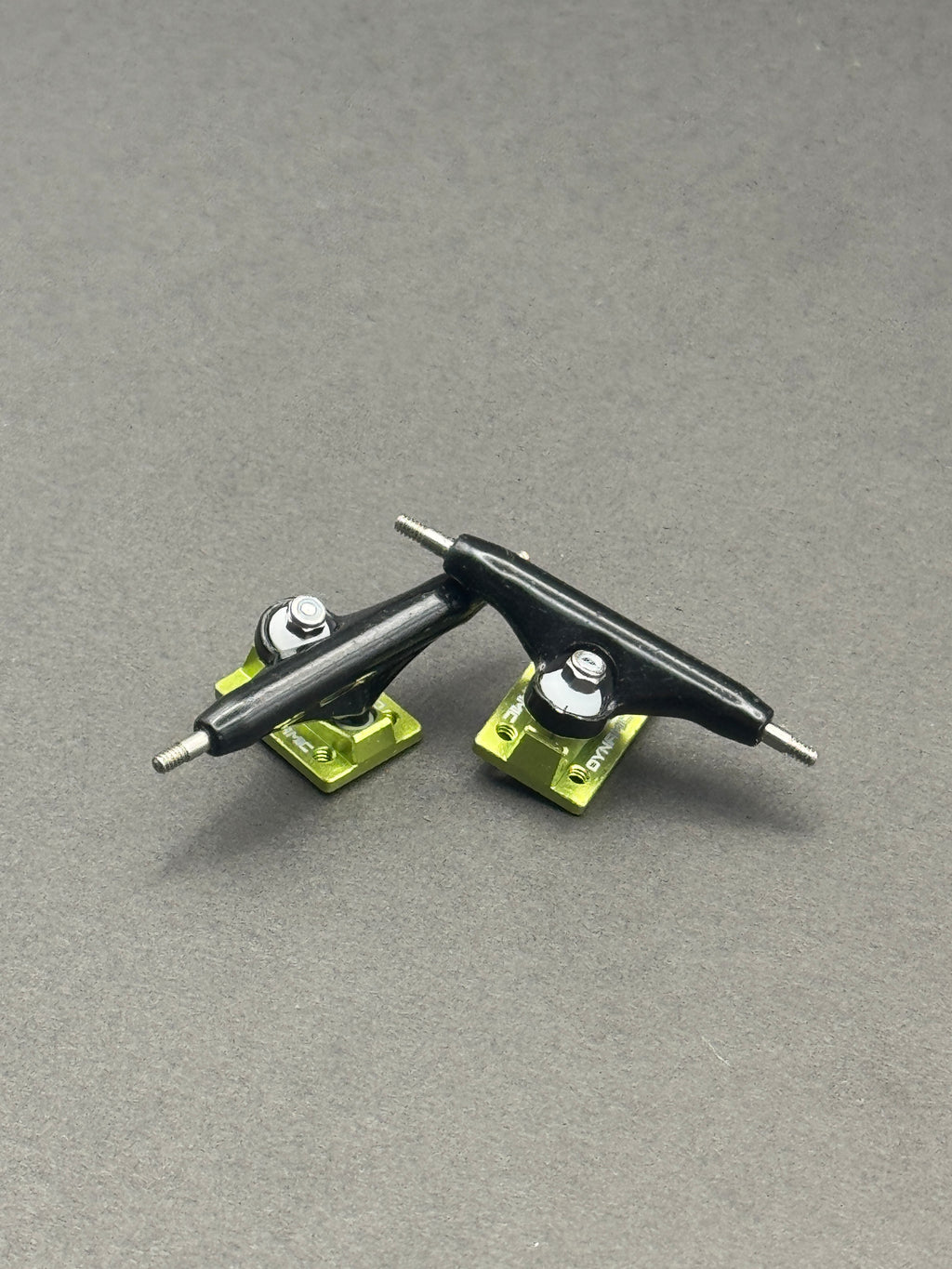 Dynamic SE 32mm Black/Green - Fresh